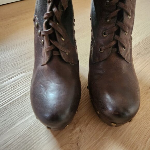 Sam Edelman Winsford Lace Up Chunky Studded Clog Shealing Leather Heeled Boots - Picture 8 of 12